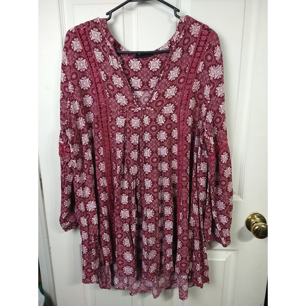 En Creme Woman 1X Tunic blouse  Crochet Break Sleeve Abstract Design Flowy boho